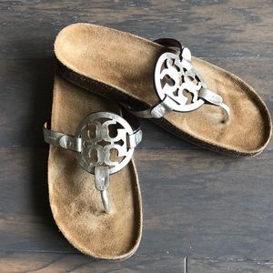 Tory Burch cloud sandals. Pale gold/natural. Size 10.